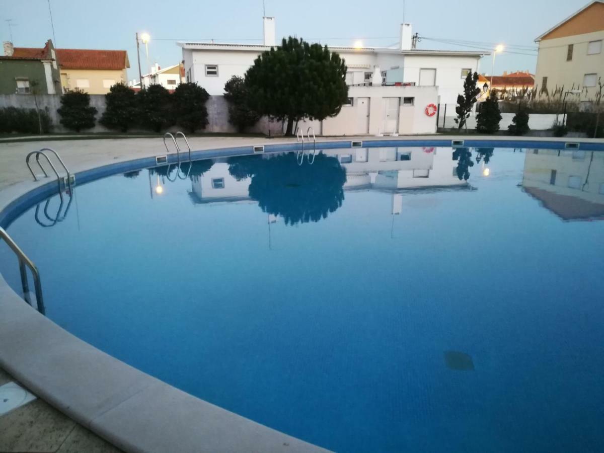 Apartamento BaySide São Martinho do Porto Esterno foto